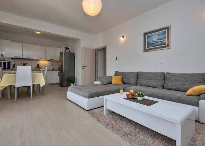 With Big And Free Private Parking