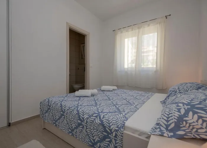 Apartament With Big And Free Private Parking